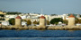 Les moulins à vent de Rhodes, vu de la mer.